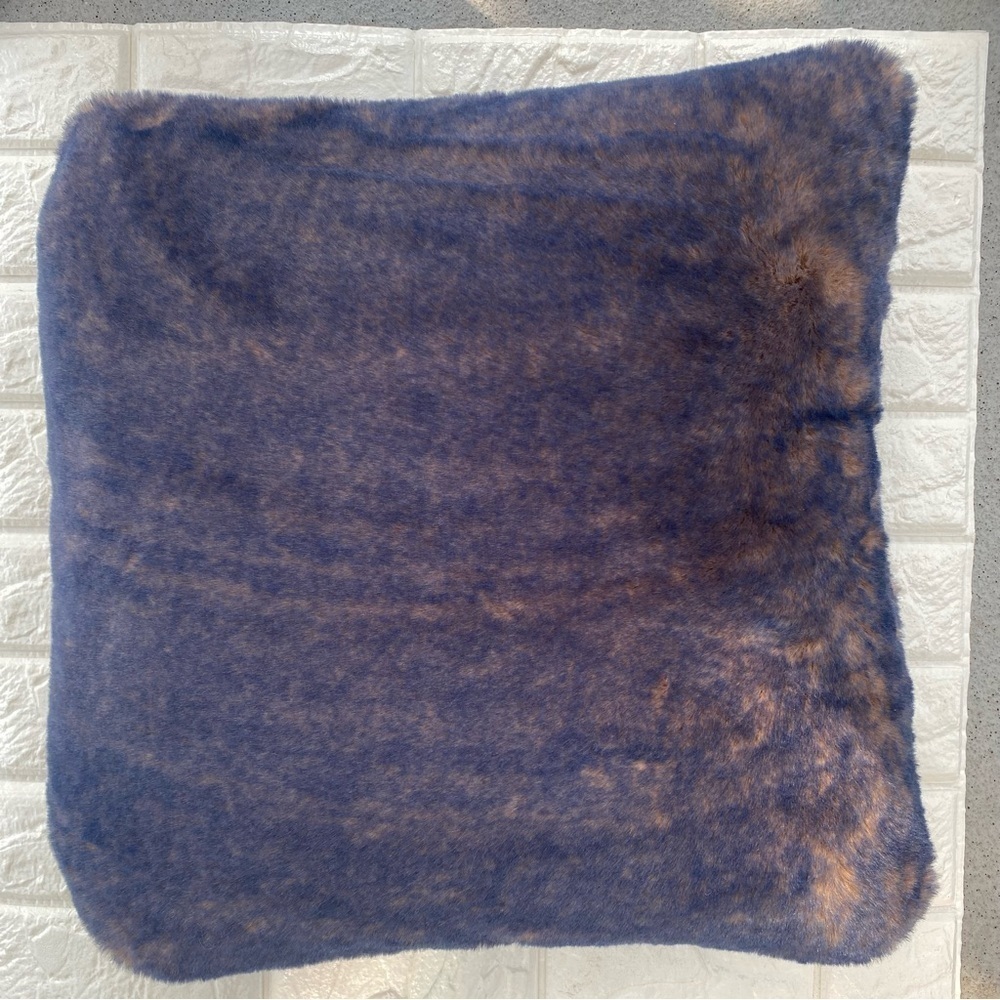 Aleksi Faux Fur Fuzzy Modern Chic Boho Pillow